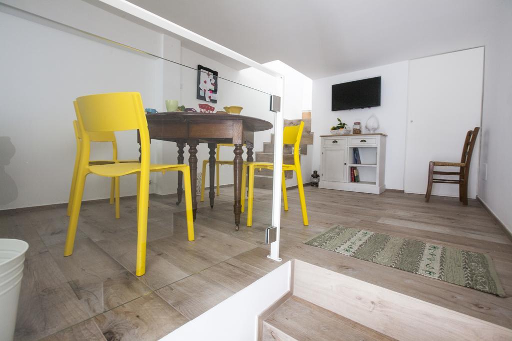 Porta Degli Antichi Casali Bed & Breakfast Конверсано Екстериор снимка